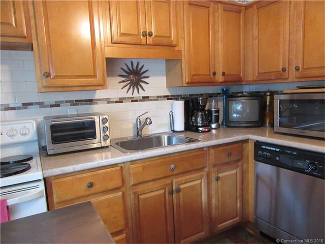 231Centerbrook Road #231, Hamden, CT 06518