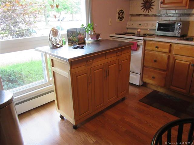 231Centerbrook Road #231, Hamden, CT 06518