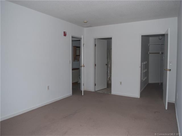 75 Washington Ave, Hamden, CT 06518