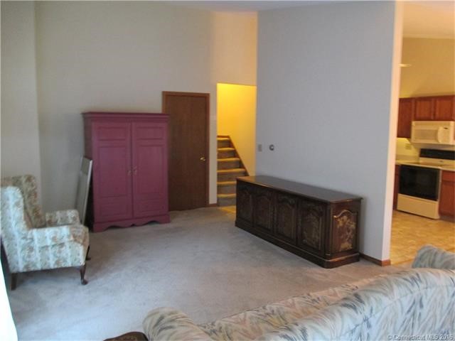 55Valley View Dr #55, Hamden, CT 06518