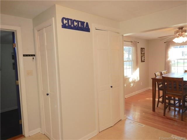 41Clark St, Hamden, CT 06518