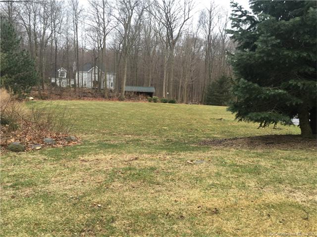 31North Woods Rd., Hamden, CT 06518