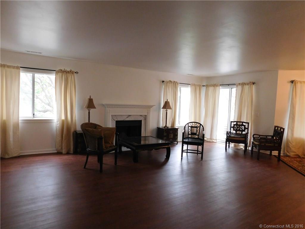 19 Harbour Close, New Haven, CT 06519
