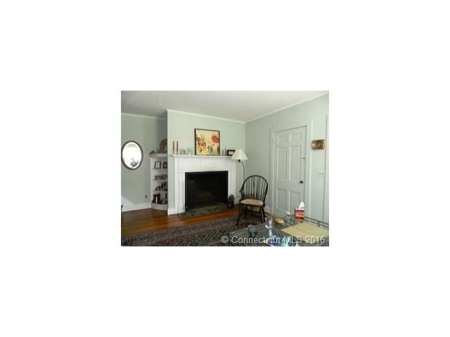 21Sperry Rd, Bethany, CT 06524