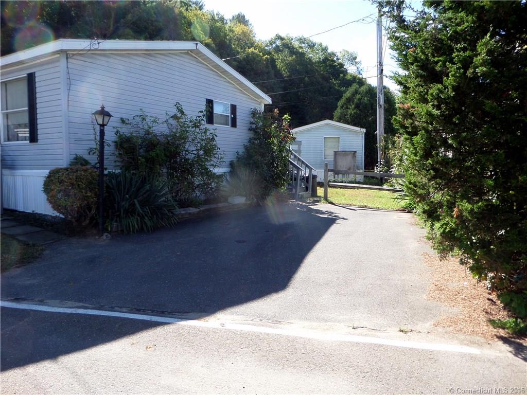 1070 Amity Road, Bethany, CT 06524