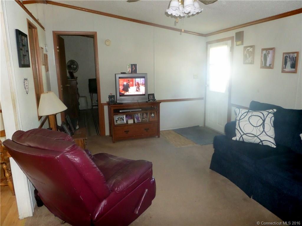1070 Amity Road, Bethany, CT 06524