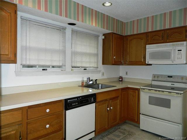 600Washington Ave #1A, North Haven, CT 06524