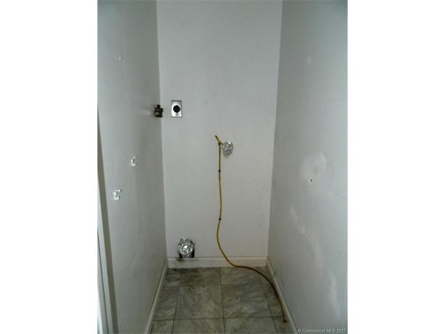 600Washington Ave #1A, North Haven, CT 06524