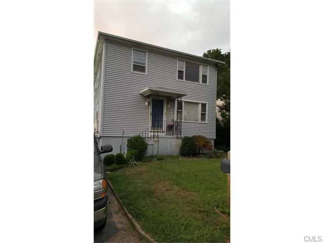 31 Manila Avenue, Woodbridge, CT 06525