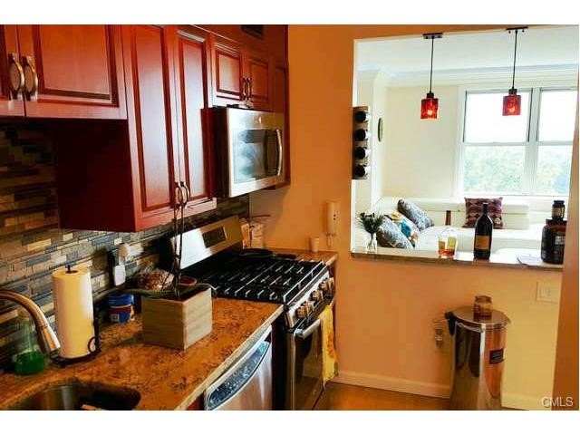 2625 Park Avenue, Bridgeport, CT 06604
