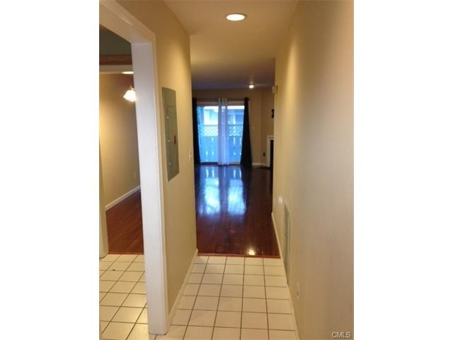 2612 North Avenue, Bridgeport, CT 06604