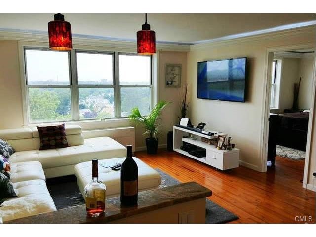 2625 Park Avenue, Bridgeport, CT 06604