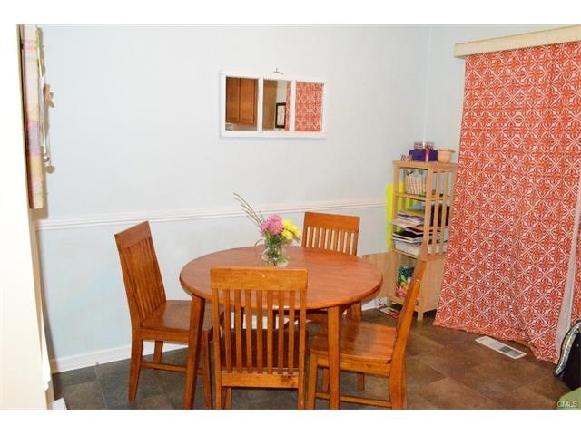 1482 Capitol Avenue, Bridgeport, CT 06604