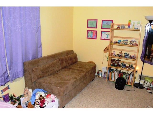 1482 Capitol Avenue, Bridgeport, CT 06604