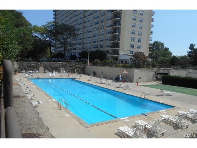 2625 Park Avenue, Bridgeport, CT 06604