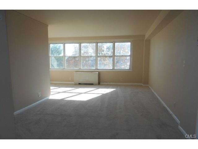 2625 Park Avenue, Bridgeport, CT 06604