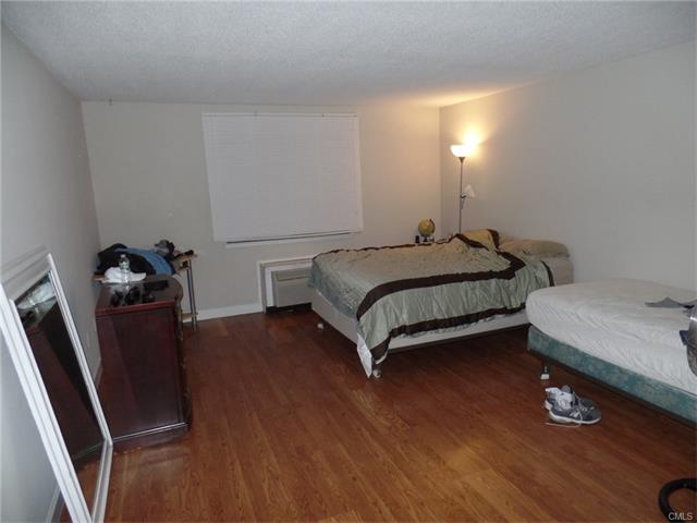 1492 North Avenue, Bridgeport, CT 06604