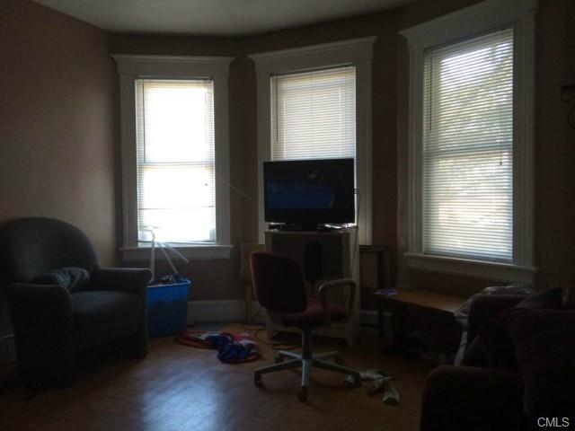 489 Pequonnock Street, Bridgeport, CT 06604