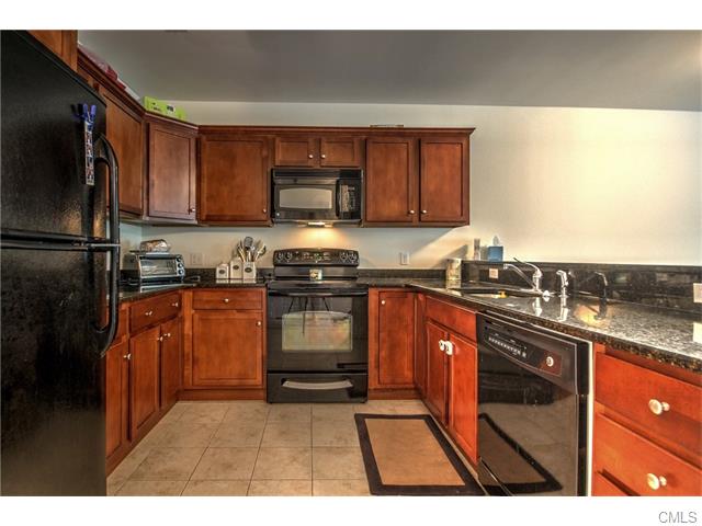 2660 North Avenue, Bridgeport, CT 06604