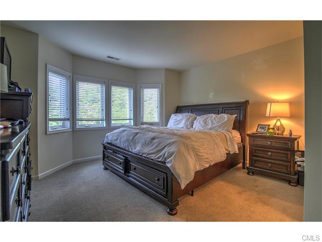 2660 North Avenue, Bridgeport, CT 06604