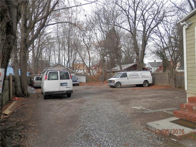 450 Beechwood Avenue, Bridgeport, CT 06604