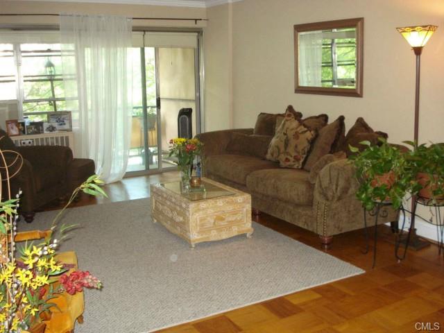 80 Cartright Street, Bridgeport, CT 06604