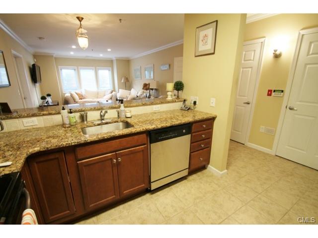 2660 North Avenue, Bridgeport, CT 06604