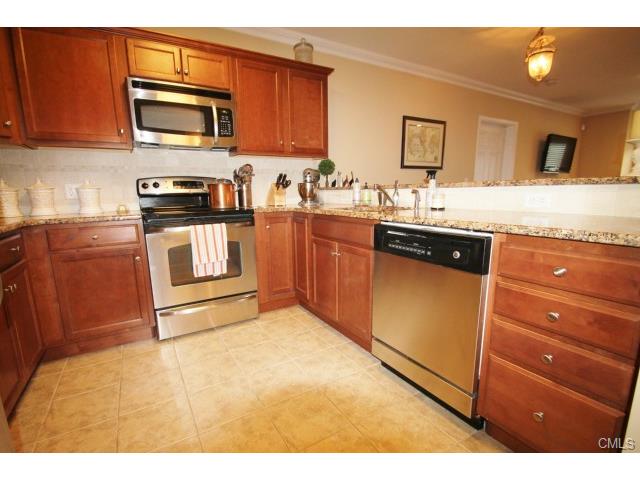 2660 North Avenue, Bridgeport, CT 06604