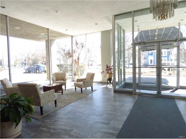 2370 North Avenue, Bridgeport, CT 06604