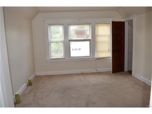 585 Colorado Avenue, Bridgeport, CT 06605