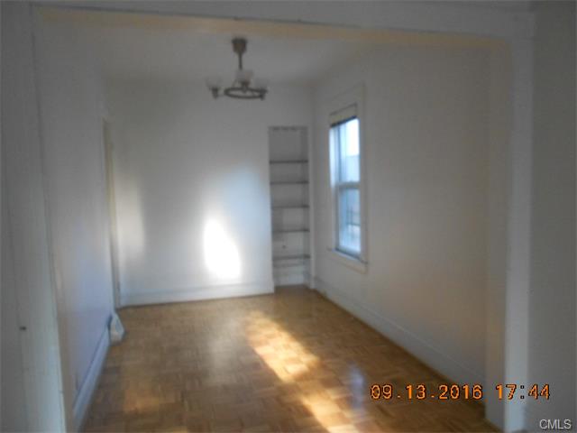 412 Dewey Street, Bridgeport, CT 06605