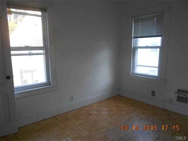 412 Dewey Street, Bridgeport, CT 06605