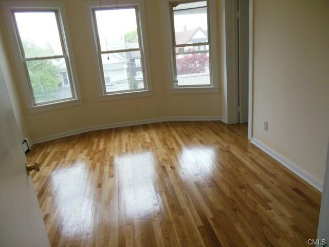 402 Wood Avenue, Bridgeport, CT 06605
