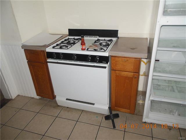 402 Wood Avenue, Bridgeport, CT 06605