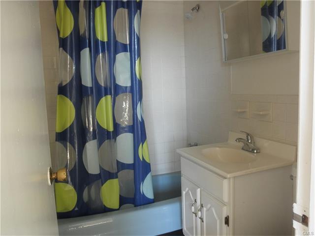 3880 Main Street, Bridgeport, CT 06606