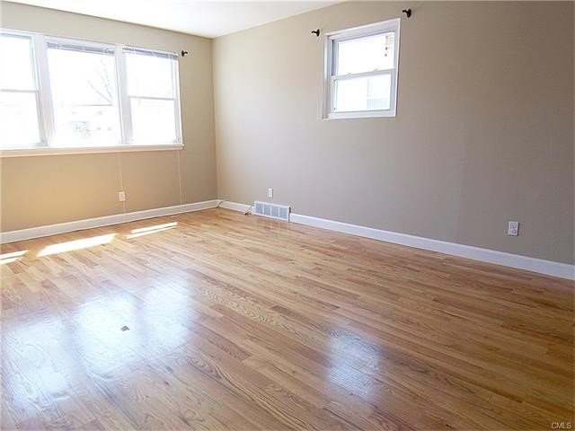 58 Taft Avenue, Bridgeport, CT 06606