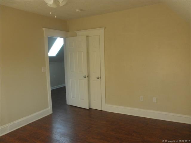 530 Capitol Ave, Bridgeport, CT 06606