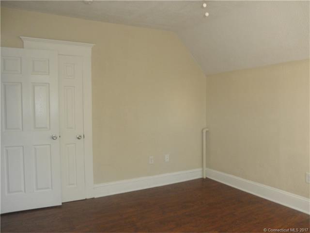 530 Capitol Ave, Bridgeport, CT 06606