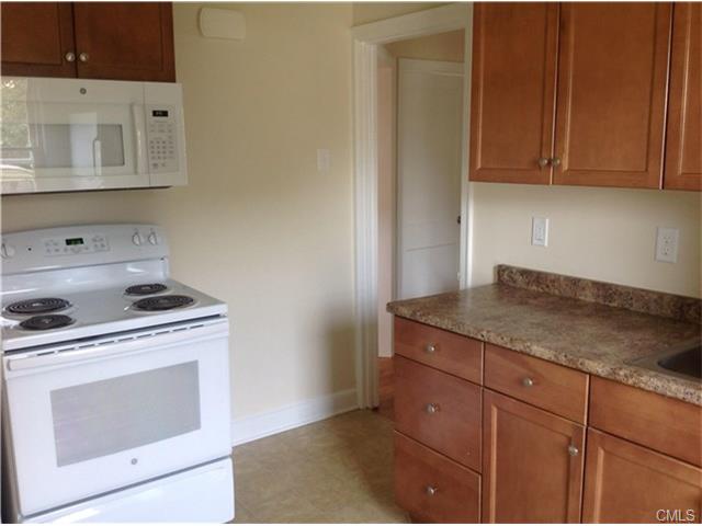 375 Ruth Street, Bridgeport, CT 06606