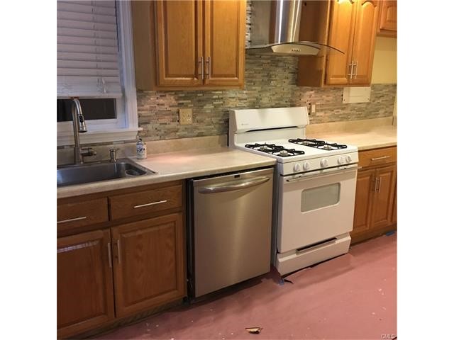 3908 Madison Avenue, Bridgeport, CT 06606