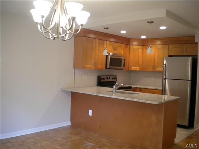 70 Leslie Road, Bridgeport, CT 06606