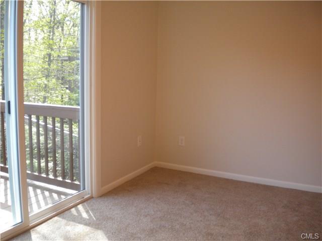 70 Leslie Road, Bridgeport, CT 06606