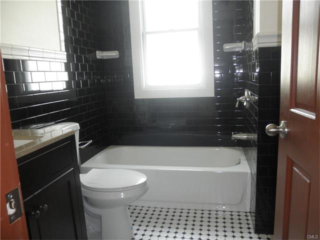453 Gurdon Street, Bridgeport, CT 06606
