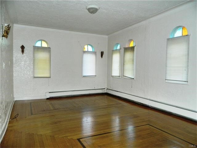 175 Keeler Avenue, Bridgeport, CT 06606