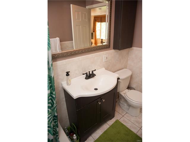 236 Keeler Avenue, Bridgeport, CT 06606