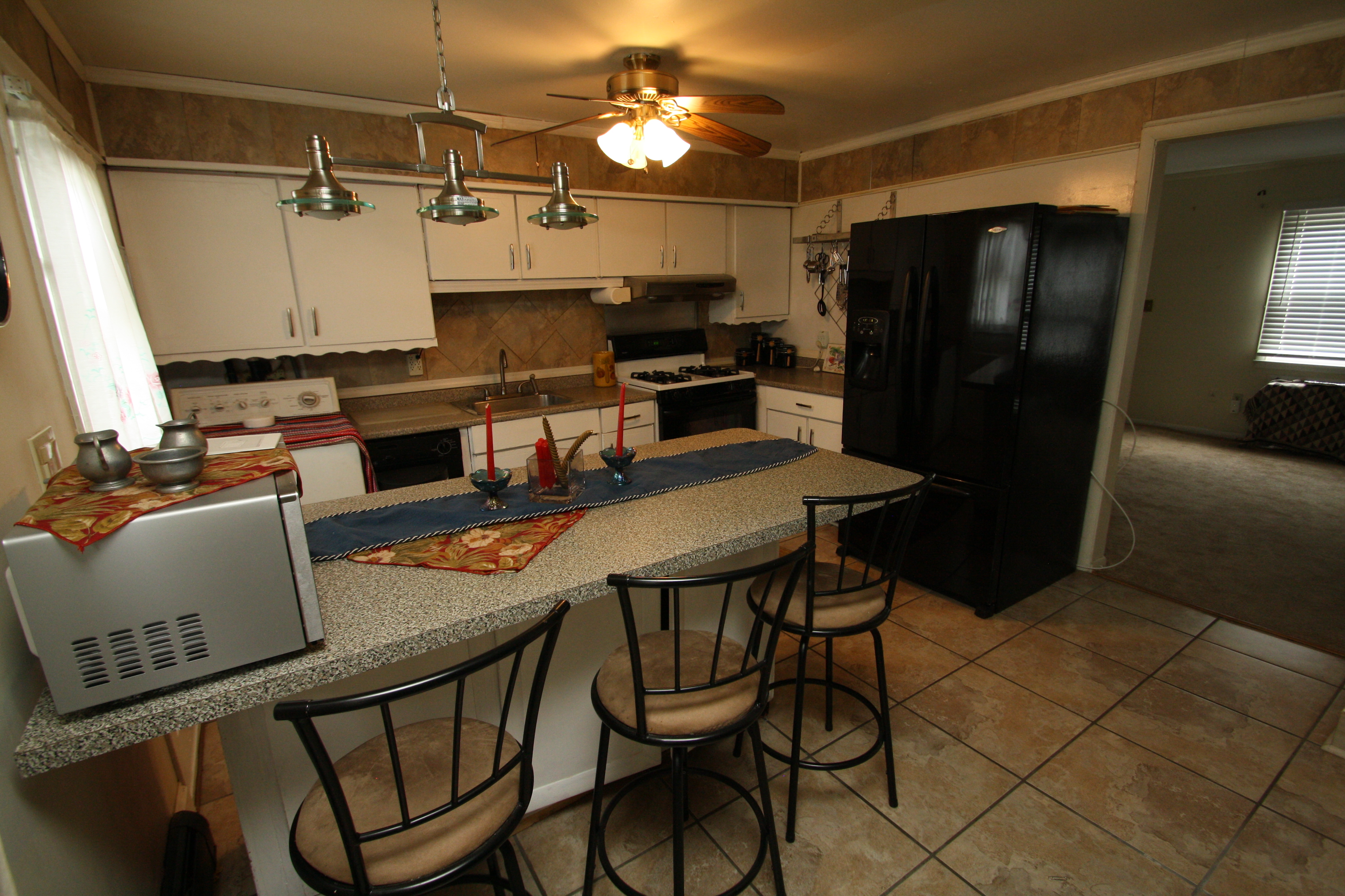85 Karen Court Unit B, Bridgeport, CT 06606
