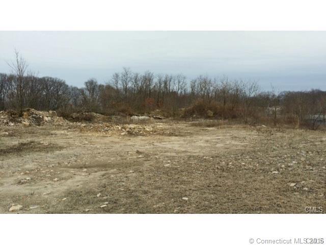 1290 Chopsey Hill Rd, Bridgeport, CT 06606
