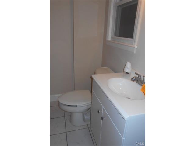 572 Garfield Avenue, Bridgeport, CT 06606