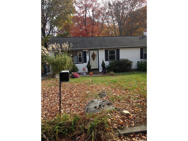 327 Red Oak Road, Bridgeport, CT 06606