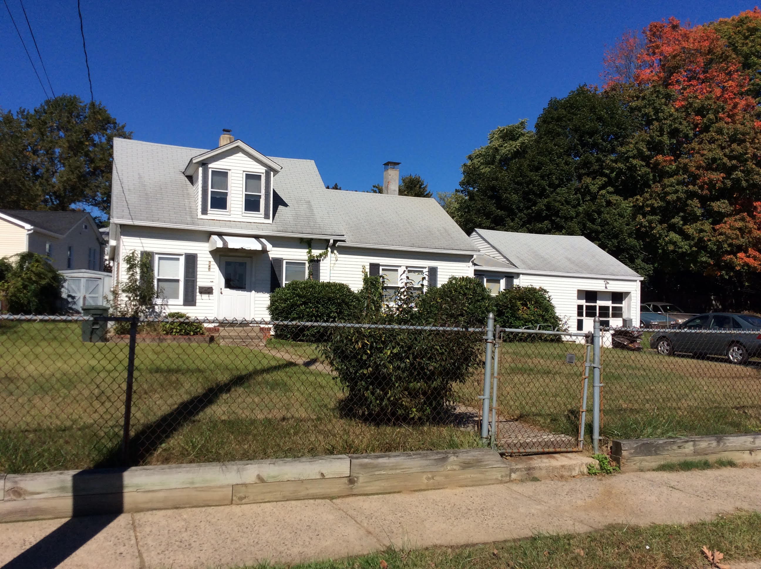 340 Soundview Ave, Bridgeport, CT 06606